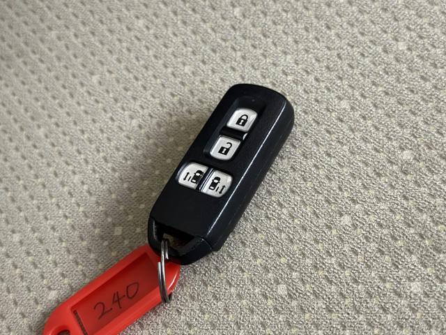 N-BOX G・Lパッケージ 保証付き 修復歴無 Bカメラ 両側電動スライド 純正ナビ USB CD ESC プッシュスタート アイドリングストップ ステアリングスイッチ オートエアコン スマートキー 電動格納ミラー ベンチシート(80枚目)