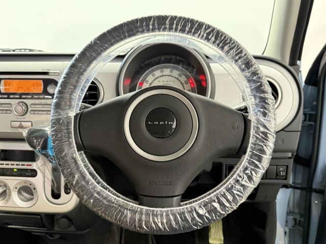 アルトラパン リミテッド　保証付き　修復歴無　シートヒーター　Ｐスタート　スマートキー　社外１４インチＡＷ　Ｆ／Ｓ／Ｒスポイラー付　電動格納ミラー　純正オーディオ　ＣＤ　レベライザー　ベンチシート　フルフラット　シートリフター（69枚目）