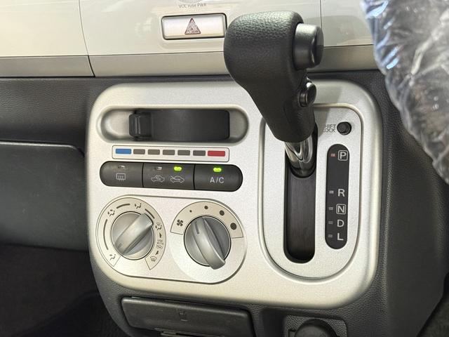 アルトラパン リミテッド　保証付き　修復歴無　シートヒーター　Ｐスタート　スマートキー　社外１４インチＡＷ　Ｆ／Ｓ／Ｒスポイラー付　電動格納ミラー　純正オーディオ　ＣＤ　レベライザー　ベンチシート　フルフラット　シートリフター（72枚目）