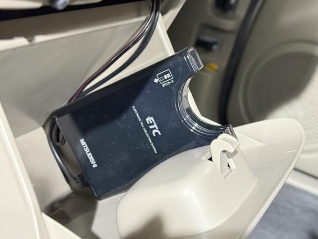 N-BOX G・Lパッケージ 保証付き 修復歴無 ETC PSD フルセグナビTV DVD CD ESC Pスタート アイドリングストップ ステリモ オートエアコン スマートキー 社外14インチAW 電動格納ミラー レベライザー(7枚目)