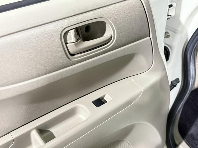 N-BOX G・Lパッケージ 保証付き 修復歴無 ETC PSD フルセグナビTV DVD CD ESC Pスタート アイドリングストップ ステリモ オートエアコン スマートキー 社外14インチAW 電動格納ミラー レベライザー(50枚目)