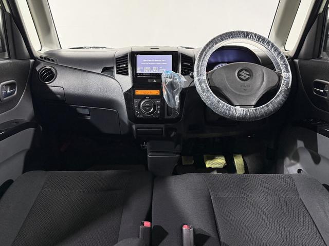 パレットＳＷ ＸＳ　保証付　修復歴無　ＥＴＣ　電動スライド　フルセグナビ　ＢＴ　ＤＶＤ　ＨＩＤオートライト　フォグ　Ｐスタート　ＡＡＣ　スマートキー　純正１４インチＡＷ　ウィンカー付電格ミラー　ベンチシート　フルフラット（6枚目）