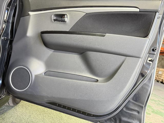 ワゴンＲスティングレー Ｔ　保証付　修復歴無　ターボ　ＥＴＣ　Ｂカメラ　フルセグナビ　ＤＶＤ　ＣＤ　ＨＩＤオートライト　フォグ　Ｐスタート　パドルシフト　スマートキー　純正１４インチＡＷ　ウィンカー付電動格納ミラー　フルフラット（29枚目）