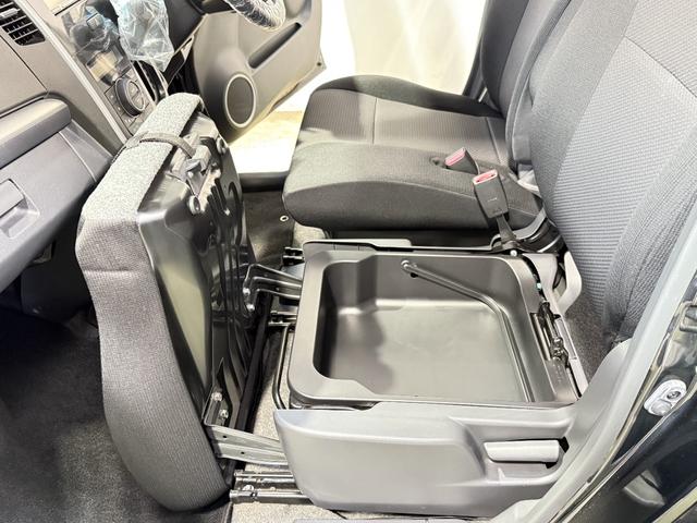 ワゴンＲスティングレー Ｔ　保証付　修復歴無　ターボ　ＥＴＣ　Ｂカメラ　フルセグナビ　ＤＶＤ　ＣＤ　ＨＩＤオートライト　フォグ　Ｐスタート　パドルシフト　スマートキー　純正１４インチＡＷ　ウィンカー付電動格納ミラー　フルフラット（55枚目）