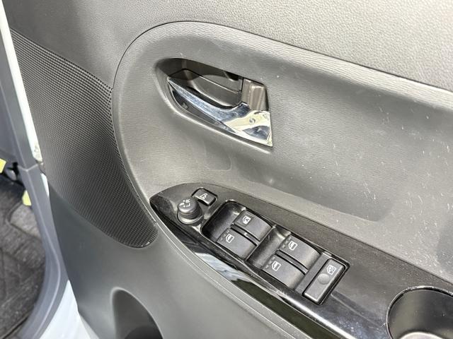 タント カスタムＲＳ　トップエディションＳＡ　保証付　修復歴無　ターボ　ＥＴＣ　Ｂカメラ　両ＰＳＤ　フルセグナビＢＴ　ＤＶＤ　ＬＥＤオートライト　フォグ　スマアシ　Ｐスタ　ステリモ　ＡＡＣ　スマートキー　純正１５ＡＷ　ハーフレザー　Ｒサンシェード（28枚目）