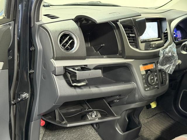 ワゴンＲスティングレー Ｘ　保証付き　修復歴無　ＥＴＣ　Ｂカメラ　シートＨ　レーダーＢＳ　フルセグナビ　ＢＴ　ＨＩＤオートライト　フォグ　Ｐスタート　Ａストップ　ステリモ　ＡＡＣ　社外１５インチＡＷ　柿本改マフラー　ハーフレザー（74枚目）