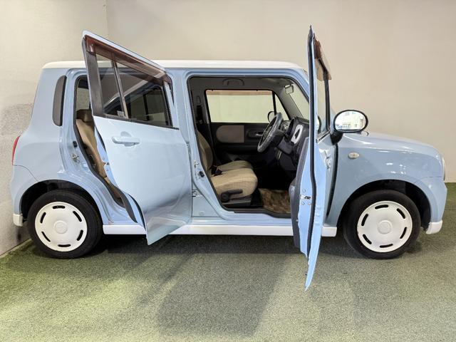 アルトラパン リミテッド　保証付き　修復歴無　ＥＴＣ　シートヒーター　プッシュスタート　スマートキー　電動格納ミラー　Ｆ／Ｓ／Ｒスポイラー　純正オーディオ　ＣＤ　レベライザー　ベンチシート　フルフラット　ＡＢＳ　Ｗエアバッグ（24枚目）