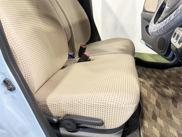 アルトラパン リミテッド　保証付き　修復歴無　ＥＴＣ　シートヒーター　プッシュスタート　スマートキー　電動格納ミラー　Ｆ／Ｓ／Ｒスポイラー　純正オーディオ　ＣＤ　レベライザー　ベンチシート　フルフラット　ＡＢＳ　Ｗエアバッグ（29枚目）