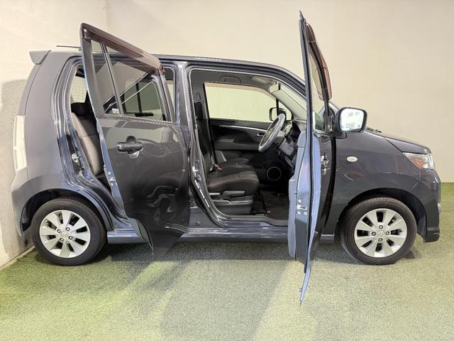 ☆ボディコーティングを施工してのお渡しなので汚れが付きにくく、付いても落ちやすいので洗車も楽々！！（パックによります）