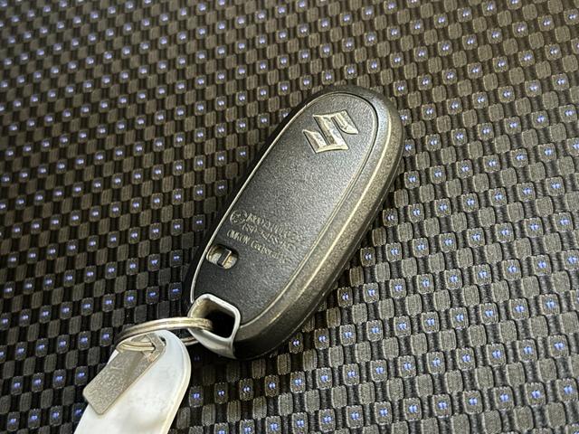 ☆ボディコーティングを施工してのお渡しなので汚れが付きにくく、付いても落ちやすいので洗車も楽々！！（パックによります）