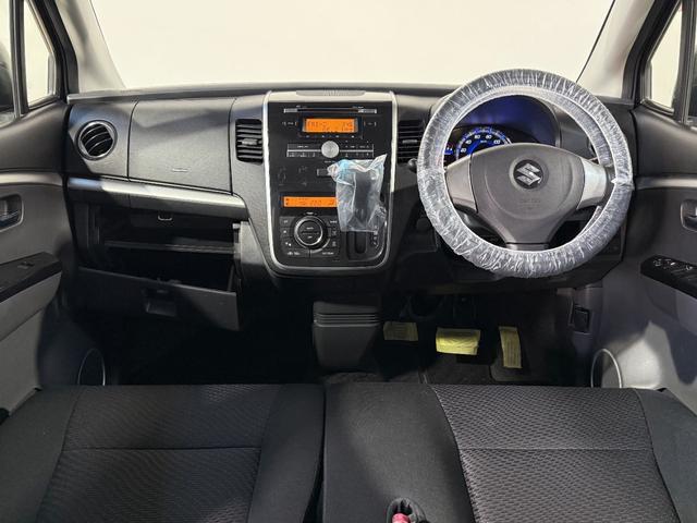 ワゴンＲスティングレー Ｘ　保証付　修復歴無　Ｐスタート　純正１４インチＡＷ　ＨＩＤヘッドライト　フォグランプ　オートエアコン　スマートキー　電動格納ミラー　純正オーディオ　ＣＤ　ベンチシート　フルフラット　ＡＢＳ　Ｗエアバッグ（6枚目）