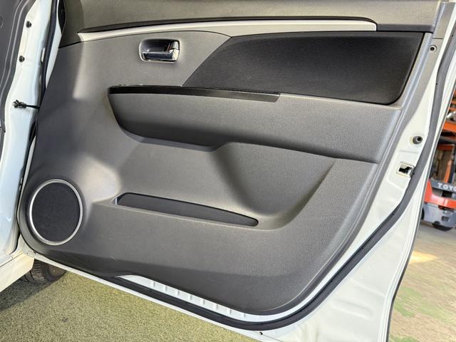 ワゴンＲスティングレー Ｘ　保証付　修復歴無　Ｐスタート　純正１４インチＡＷ　ＨＩＤヘッドライト　フォグランプ　オートエアコン　スマートキー　電動格納ミラー　純正オーディオ　ＣＤ　ベンチシート　フルフラット　ＡＢＳ　Ｗエアバッグ（27枚目）