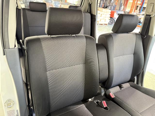 ワゴンＲスティングレー Ｘ　保証付　修復歴無　Ｐスタート　純正１４インチＡＷ　ＨＩＤヘッドライト　フォグランプ　オートエアコン　スマートキー　電動格納ミラー　純正オーディオ　ＣＤ　ベンチシート　フルフラット　ＡＢＳ　Ｗエアバッグ（30枚目）