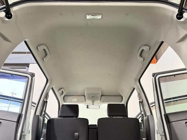 ワゴンＲスティングレー Ｘ　保証付　修復歴無　Ｐスタート　純正１４インチＡＷ　ＨＩＤヘッドライト　フォグランプ　オートエアコン　スマートキー　電動格納ミラー　純正オーディオ　ＣＤ　ベンチシート　フルフラット　ＡＢＳ　Ｗエアバッグ（43枚目）