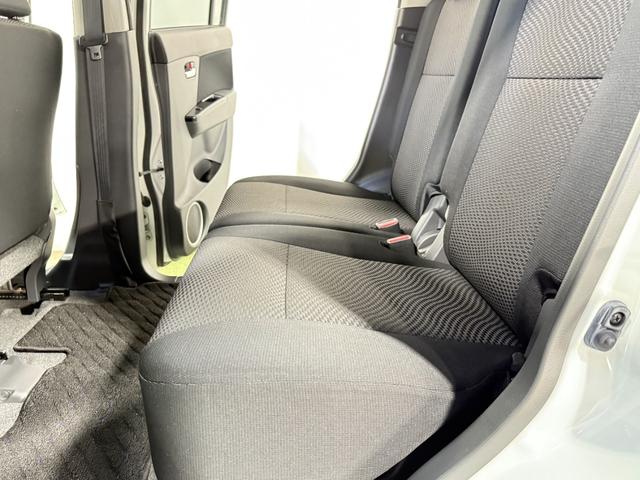 ワゴンＲスティングレー Ｘ　保証付　修復歴無　Ｐスタート　純正１４インチＡＷ　ＨＩＤヘッドライト　フォグランプ　オートエアコン　スマートキー　電動格納ミラー　純正オーディオ　ＣＤ　ベンチシート　フルフラット　ＡＢＳ　Ｗエアバッグ（62枚目）