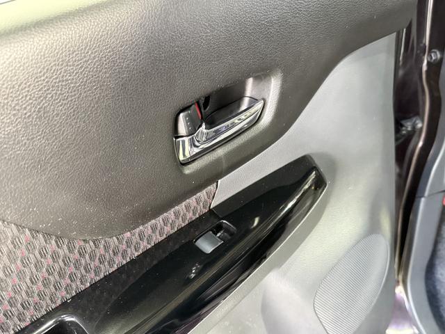 スペーシアカスタム XS 保証付き 修復歴無 DCBS 両PSD シートH HIDオートライト フォグ 衝突軽減B ESC レーンアシスト Pスタート Aストップ スマートキー 純正15AW Rサンシェード 黒革調シートカバー(52枚目)