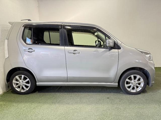 ワゴンＲスティングレー Ｘ　保証付き　修復歴無　ナビＴＶ　ＣＤ　Ｐスタート　ＨＩＤヘッド　フォグ　オートライト　純正１４インチＡＷ　アイドリングストップ　オートエアコン　スマートキー　ウィンカーミラー　ベンチシート　フルフラット（26枚目）