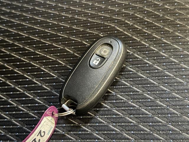 ワゴンＲスティングレー Ｘ　保証付き　修復歴無　ナビＴＶ　ＣＤ　Ｐスタート　ＨＩＤヘッド　フォグ　オートライト　純正１４インチＡＷ　アイドリングストップ　オートエアコン　スマートキー　ウィンカーミラー　ベンチシート　フルフラット（80枚目）