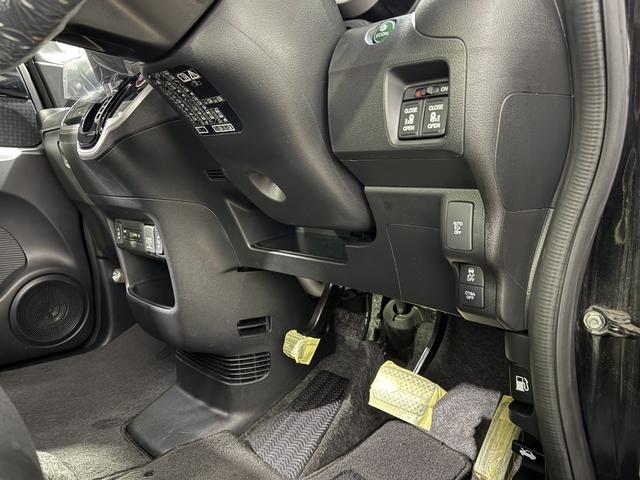 Ｎ－ＢＯＸカスタム Ｇ　ターボＳＳブラックスタイルパッケージ　保証付き　修復歴無　ＥＴＣ　Ｂカメラ　シートＨ　両ＰＳＤ　クルコン　フルセグナビ　ＢＴ　ＤＶＤ　オートリトラミラー　あんしんＰＫＧ　ＨＩＤオートライト　フォグ　パドルシフト　純正１５ＡＷ　ハーフレザー（62枚目）