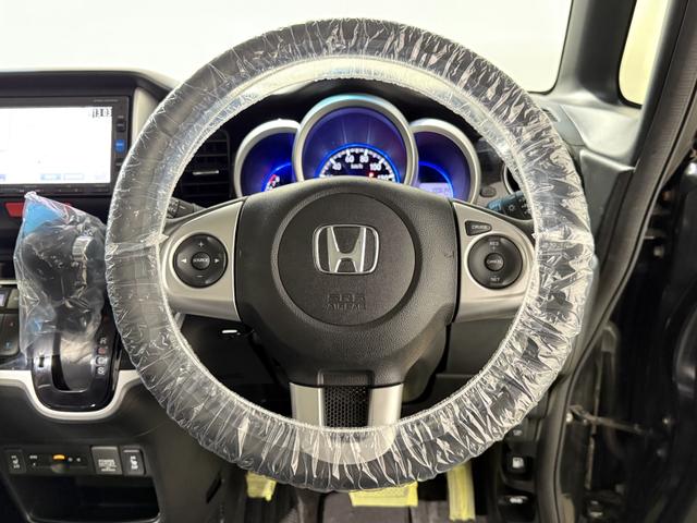 Ｎ－ＢＯＸカスタム Ｇ　ターボＳＳブラックスタイルパッケージ　保証付き　修復歴無　ＥＴＣ　Ｂカメラ　シートＨ　両ＰＳＤ　クルコン　フルセグナビ　ＢＴ　ＤＶＤ　オートリトラミラー　あんしんＰＫＧ　ＨＩＤオートライト　フォグ　パドルシフト　純正１５ＡＷ　ハーフレザー（63枚目）