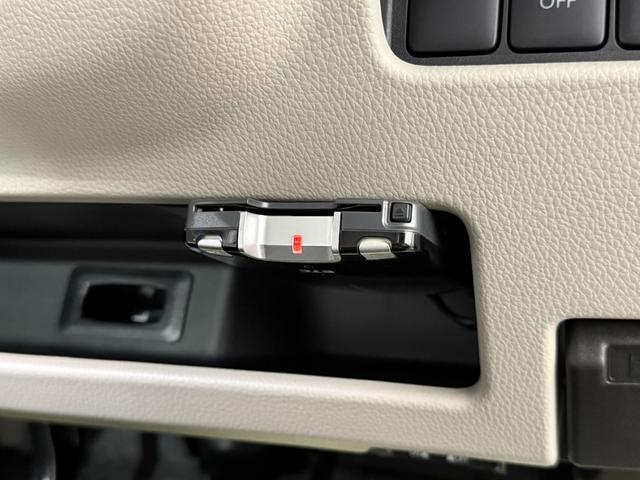 ☆当店が販売しているお車は基本の１年保証から最長３年保証まで９パターンの保証から選択可能！ニーズにあわせて『選んで安心カーライフ』をサポート！