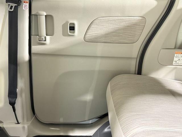 ☆全車専用機械でルームクリーニング施工してます！シートも、もちろん汚れや破れも無く非常に良いコンディションですよ☆（パックによります）