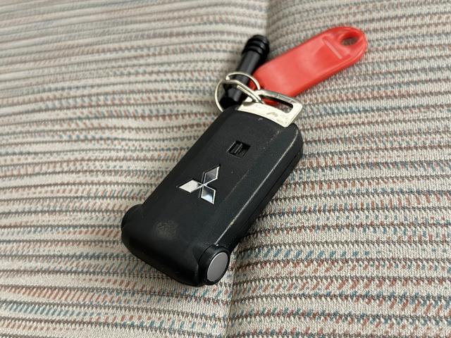 ☆ボディコーティングを施工してのお渡しなので汚れが付きにくく、付いても落ちやすいので洗車も楽々！！（パックによります）