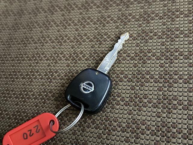 モコ Ｓ　保証付き　修復歴無　電動格納ミラー　ＣＤ　キーレス　ヘッドライトレベライザー　ベンチシート　エアコン　パワーステアリング　パワーウィンドウ　ＡＢＳ　運転席・助手席エアバッグ（73枚目）