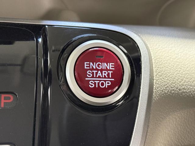 N-BOX G 保証付き 修復歴無 ETC Bカメラ フルセグナビTV 横滑り防止 Pスタート アイドリングストップ ステアリングスイッチ オートエアコン スマートキー 電動格納ミラー 運転席シートハイトアジャスター(11枚目)