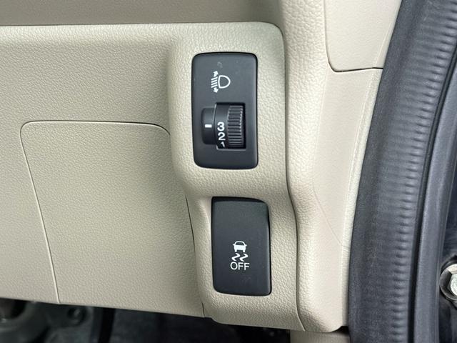 N-BOX G 保証付き 修復歴無 ETC Bカメラ フルセグナビTV 横滑り防止 Pスタート アイドリングストップ ステアリングスイッチ オートエアコン スマートキー 電動格納ミラー 運転席シートハイトアジャスター(63枚目)