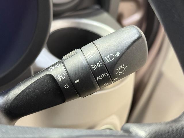 キャスト スタイルＧ　リミテッド　ＳＡＩＩＩ　保証付　修復歴無　ＥＴＣ　全方位Ｍ　シートＨ　フルセグナビ　ＢＴ　ＤＶＤ　ＣＤ　ＬＥＤオートライト　フォグ　衝突軽減Ｂ　ＥＳＣ　Ｐスタート　Ａストップ　ステリモ　スマートキー　純正１５ＡＷ　電格ミラー（11枚目）