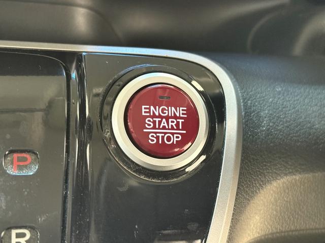 Ｎ－ＢＯＸカスタム Ｇ・Ｌパッケージ　保証付き　修復歴無　ＥＴＣ　Ｂカメラ　ＰＳＤ　ディスプレイオーディオ　ＢＴ　ＤＶＤ　ＨＩＤオートライト　フォグ　ＥＳＣ　Ｐスタート　ステリモ　ＡＡＣ　スマートキー　純正１４ＡＷ　ウィンカー付電格ミラー（13枚目）