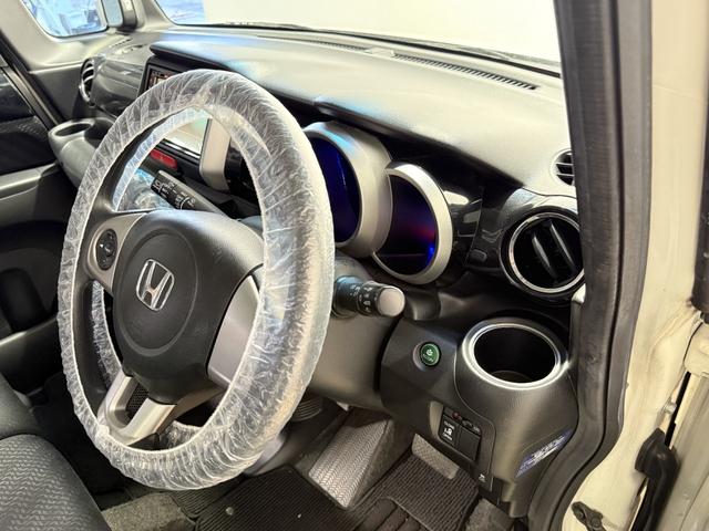 Ｎ－ＢＯＸカスタム Ｇ・Ｌパッケージ　保証付き　修復歴無　ＥＴＣ　Ｂカメラ　ＰＳＤ　ディスプレイオーディオ　ＢＴ　ＤＶＤ　ＨＩＤオートライト　フォグ　ＥＳＣ　Ｐスタート　ステリモ　ＡＡＣ　スマートキー　純正１４ＡＷ　ウィンカー付電格ミラー（62枚目）