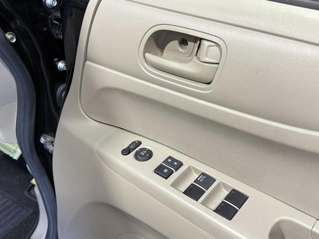 Ｎ－ＢＯＸ Ｇ　保証付き　修復歴無　横滑り防止　プッシュスタート　アイドリングストップ　オートエアコン　スマートキー　電動格納ミラー　レベライザー　ＣＤ　運転席シートハイトアジャスター　両側スライドドア　ベンチシート（10枚目）