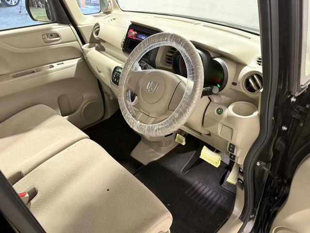 Ｎ－ＢＯＸ Ｇ　保証付き　修復歴無　横滑り防止　プッシュスタート　アイドリングストップ　オートエアコン　スマートキー　電動格納ミラー　レベライザー　ＣＤ　運転席シートハイトアジャスター　両側スライドドア　ベンチシート（28枚目）