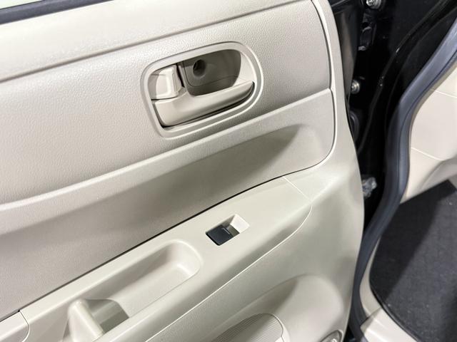 Ｎ－ＢＯＸ Ｇ　保証付き　修復歴無　横滑り防止　プッシュスタート　アイドリングストップ　オートエアコン　スマートキー　電動格納ミラー　レベライザー　ＣＤ　運転席シートハイトアジャスター　両側スライドドア　ベンチシート（49枚目）