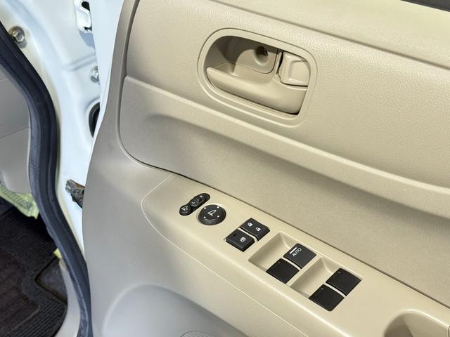 Ｎ－ＢＯＸ Ｇ　保証付　修復歴無　ＥＴＣ　Ｂカメラ　フルセグナビ　ＢＴ　ＤＶＤ　ＣＴＢＡ　ＥＳＣ　Ｐスタート　Ａストップ　ＡＡＣ　スマートキー　社外１４ＡＷ　電格ミラー　あんしんＰＫＧ　運転席シートハイトアジャスター（28枚目）