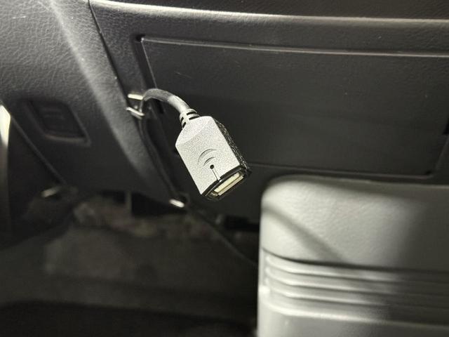 ワゴンＲスティングレー Ｘ　保証付き　修復歴無　ディスプレイオーディオ　ＢＴ　ＤＶＤ　ＣＤ　ＨＩＤヘッドライト　フォグ　Ｐスタート　オートエアコン　スマートキー　純正１４インチＡＷ　電格ミラー　ベンチシート　フルフラット　ＡＢＳ（74枚目）