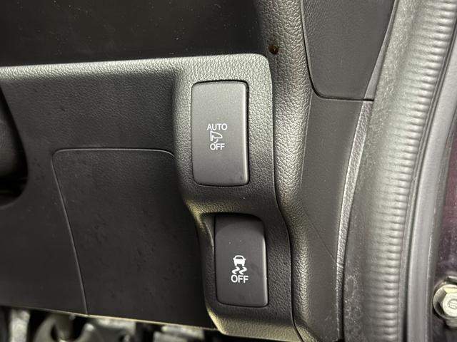 Ｎ－ＢＯＸカスタム Ｇ・Ｌパッケージ　保証付き　修復歴無　ＥＴＣ　Ｂカメラ　ＰＳＤ　フルセグナビ　ＢＴ　ＤＶＤ　ＨＩＤオートライト　フォグ　オートリトラミラー　ＥＳＣ　Ｐスタート　Ａストップ　ステリモ　ＡＡＣ　スマートキー　純正１４ＡＷ（10枚目）