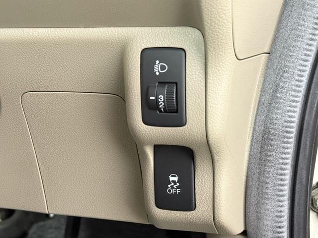 N-BOX G 保証付き 修復歴無 Bカメラ メモリーナビ Bluetooth 横滑り防止 Pスタート アイドリングストップ オートエアコン スマートキー 電動格納ミラー レベライザー 運転席シートハイトアジャスター(8枚目)