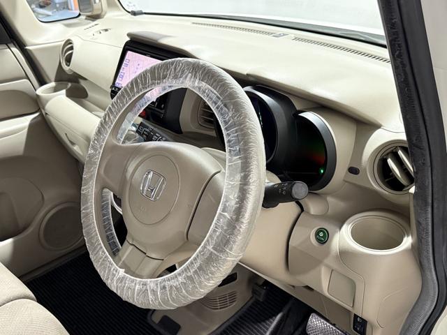 N-BOX G 保証付き 修復歴無 Bカメラ メモリーナビ Bluetooth 横滑り防止 Pスタート アイドリングストップ オートエアコン スマートキー 電動格納ミラー レベライザー 運転席シートハイトアジャスター(61枚目)