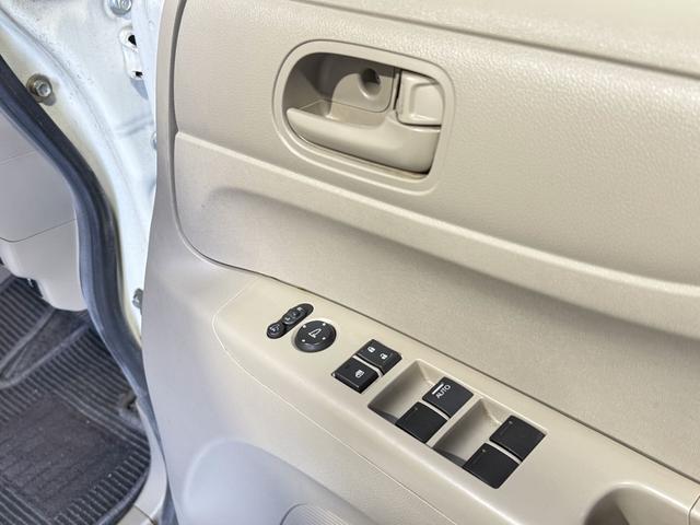 N-BOX G 保証付き 修復歴無 Bカメラ メモリーナビ Bluetooth 横滑り防止 Pスタート アイドリングストップ オートエアコン スマートキー 電動格納ミラー レベライザー ベンチシート 両側スライドドア(27枚目)