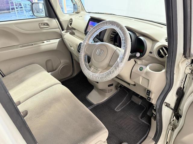 N-BOX G 保証付き 修復歴無 Bカメラ メモリーナビ Bluetooth 横滑り防止 Pスタート アイドリングストップ オートエアコン スマートキー 電動格納ミラー レベライザー ベンチシート 両側スライドドア(28枚目)