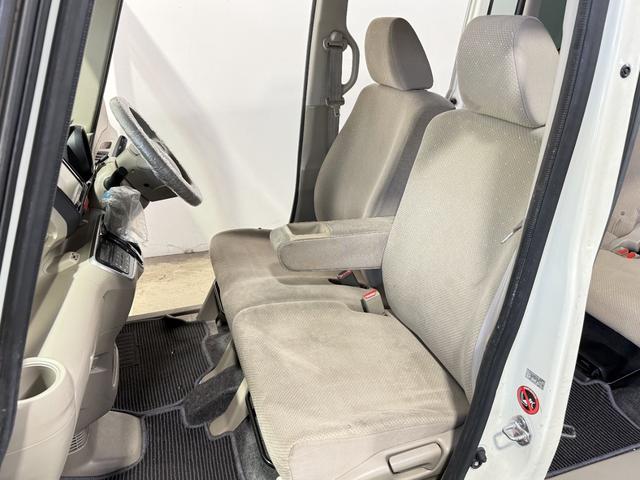 N-BOX G 保証付き 修復歴無 Bカメラ メモリーナビ Bluetooth 横滑り防止 Pスタート アイドリングストップ オートエアコン スマートキー 電動格納ミラー レベライザー ベンチシート 両側スライドドア(53枚目)