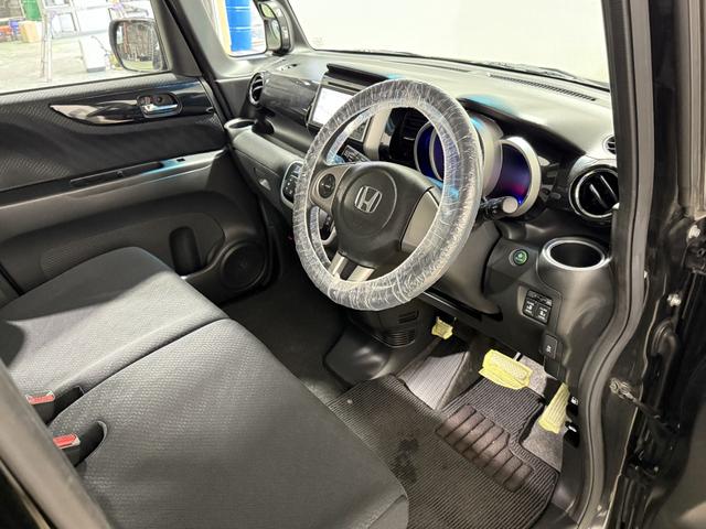 Ｎ－ＢＯＸカスタム Ｇ・Ｌパッケージ　保証付　修復歴無　Ｂカメラ　両ＰＳＤ　ナビＴＶ　ＤＶＤ　ＣＤ　ＨＩＤオートライト　フォグ　ＥＳＣ　Ｐスタート　Ａストップ　ステリモ　ＡＡＣ　スマートキー　純正１４インチＡＷ　ウィンカー付電動格納ミラー（30枚目）