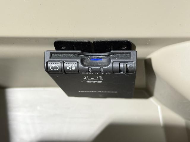 N-BOX G・Lパッケージ 保証付 修復歴無 ETC Bカメラ 両PSD ナビTV ESC Pスタート アイドリングストップ ステアリングスイッチ オートエアコン スマートキー モデューロ13インチAW 電格ミラー レベライザー(7枚目)