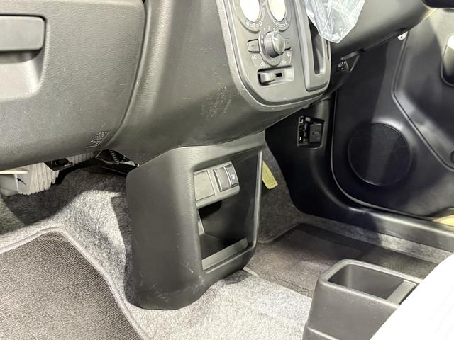 アルト Ｓ　保証付き　修復歴無　１オーナー　ＥＴＣ　Ｂカメラ　シートＨ　レーダーＢＳ　衝突被害軽減Ｂ　ＥＳＣ　ナビＴＶ　ＤＶＤ　ＣＤ　アイドリングストップ　電格ミラー　キーレス　レベライザー　運転席シートリフター（74枚目）