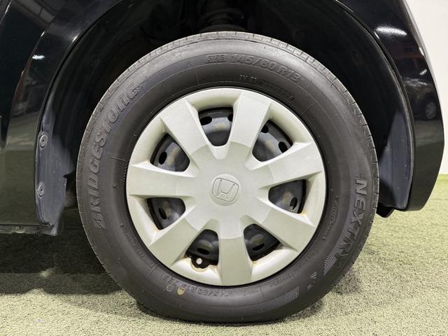 N-BOX G 保証付き 修復歴無 ETC フルセグナビTV DVD CD 横滑り防止 Pスタート アイドリングストップ スマートキー 電格ミラー レベライザー ベンチシート 両側スライド ナビ装着用スペシャルPKG(20枚目)