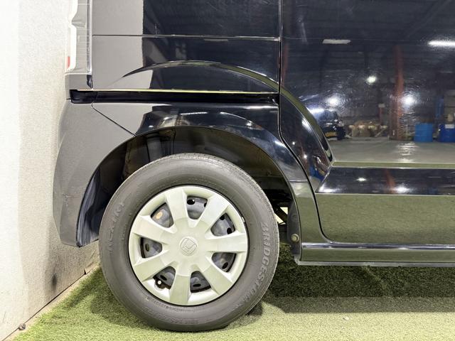 N-BOX G 保証付き 修復歴無 ETC フルセグナビTV DVD CD 横滑り防止 Pスタート アイドリングストップ スマートキー 電格ミラー レベライザー ベンチシート 両側スライド ナビ装着用スペシャルPKG(21枚目)