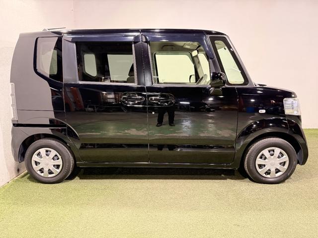 N-BOX G 保証付き 修復歴無 ETC フルセグナビTV DVD CD 横滑り防止 Pスタート アイドリングストップ スマートキー 電格ミラー レベライザー ベンチシート 両側スライド ナビ装着用スペシャルPKG(23枚目)